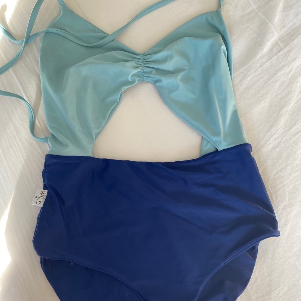 Raising wild cut out one piece